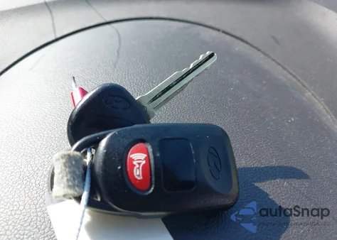 2013 Hyundai Elantra Gls z USA, uszkodzony, nr VIN 5NPDH4AE8DH222547